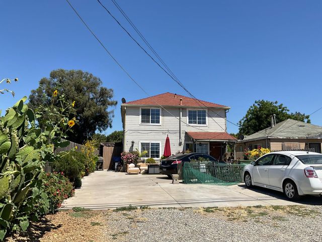 626 Santa Fe Ave, Empire, CA 95319
