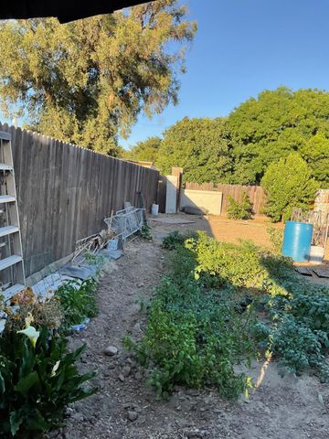 626 Santa Fe Ave, Empire, CA 95319