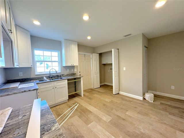 8256 E HARVEST MOON, Floral City, FL 34436