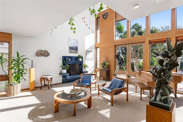 3902 Legend Circle, Huntington Beach, CA 92649