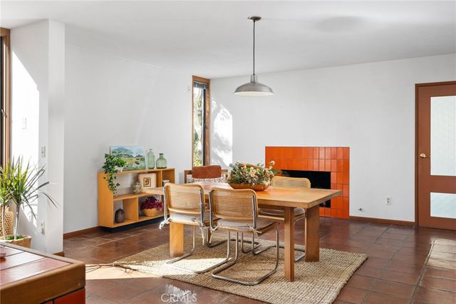 3902 Legend Circle, Huntington Beach, CA 92649