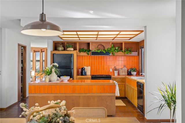 3902 Legend Circle, Huntington Beach, CA 92649