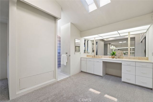 3902 Legend Circle, Huntington Beach, CA 92649