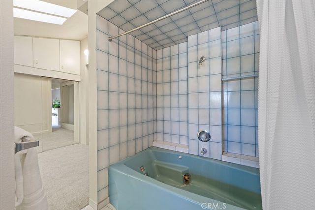 3902 Legend Circle, Huntington Beach, CA 92649