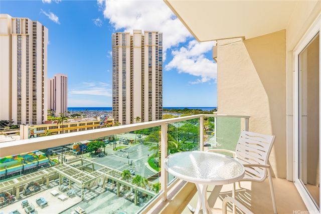 410 Atkinson Drive 913, Honolulu, HI 96814