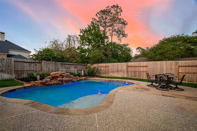 12810 Bedford Falls Drive, Cypress, TX 77429