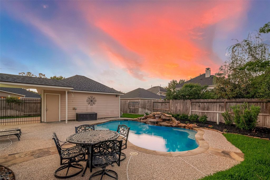 12810 Bedford Falls Drive, Cypress, TX 77429