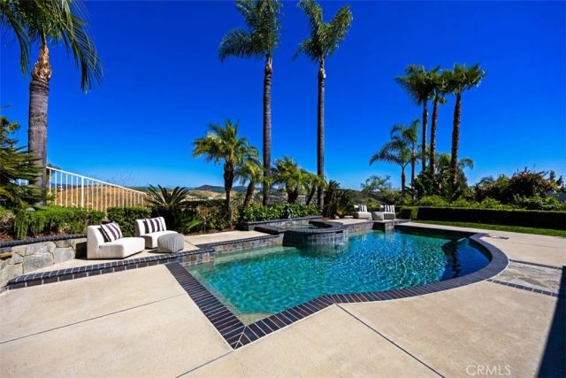 29902 Hillside Terrace, San Juan Capistrano, CA 92675