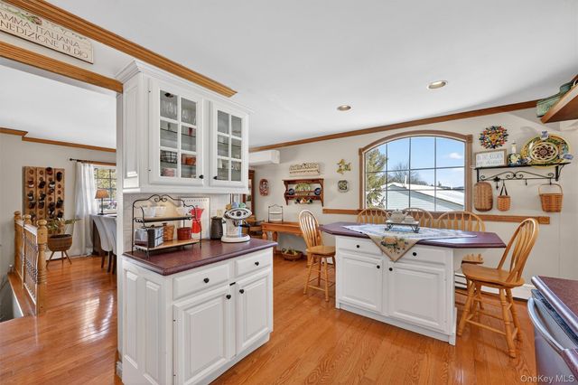 31 Newbury Street, Monroe, NY 10950