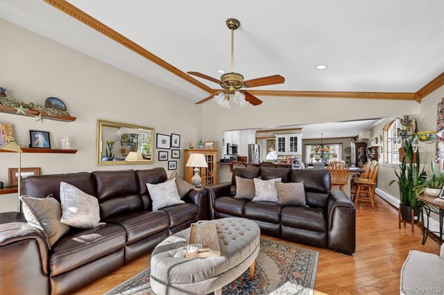 31 Newbury Street, Monroe, NY 10950