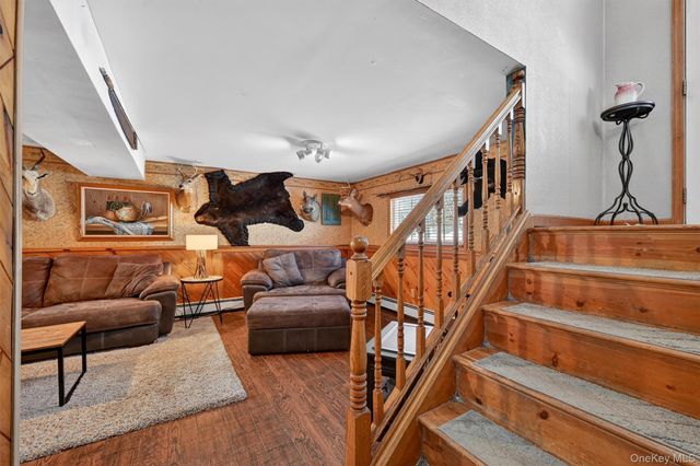 31 Newbury Street, Monroe, NY 10950