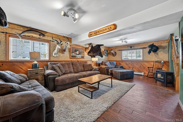 31 Newbury Street, Monroe, NY 10950