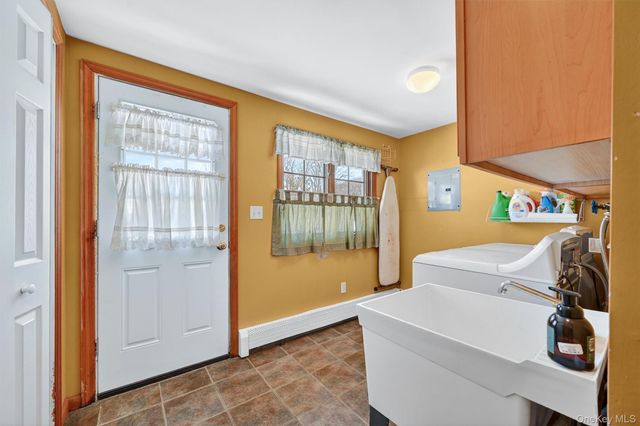 31 Newbury Street, Monroe, NY 10950