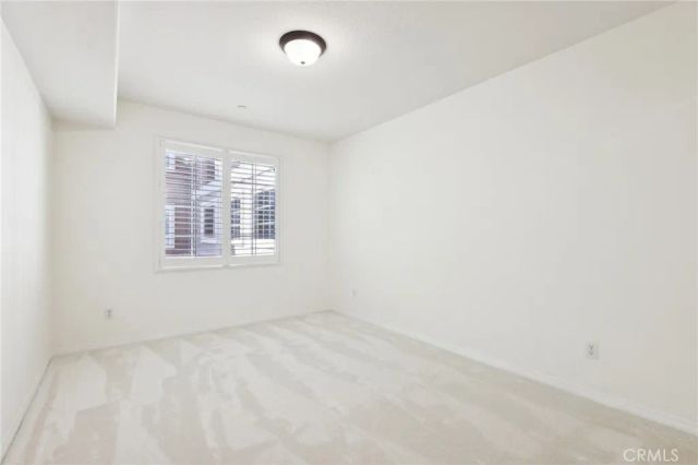 2750 Artesia Boulevard 206, Redondo Beach, CA 90278