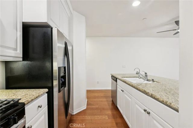 2750 Artesia Boulevard 206, Redondo Beach, CA 90278