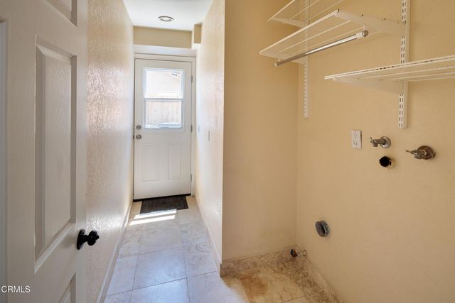 5382 Meadowbluff Court, Camarillo, CA 93012