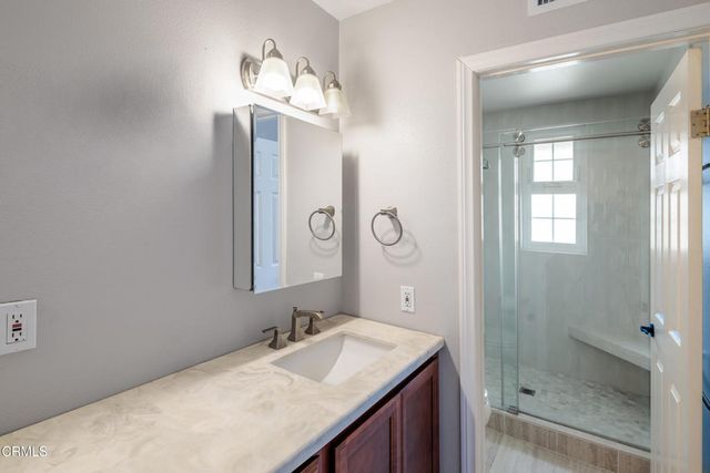5382 Meadowbluff Court, Camarillo, CA 93012