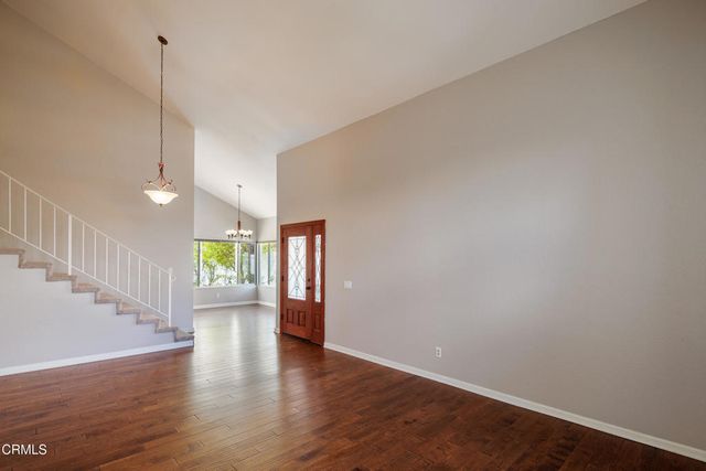 5382 Meadowbluff Court, Camarillo, CA 93012