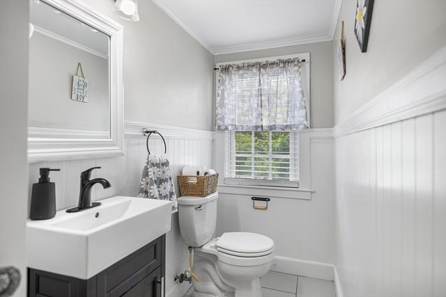 74 North Rd, Chelmsford, MA 01824