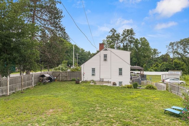 74 North Rd, Chelmsford, MA 01824