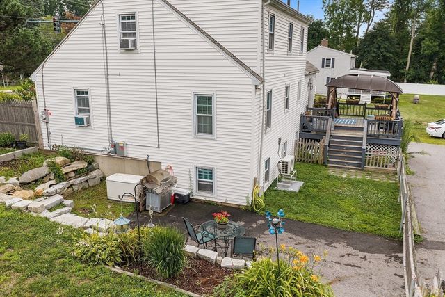 74 North Rd, Chelmsford, MA 01824