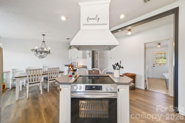 139 Old Fallston Road, Cherryville, NC 28021