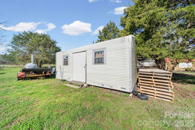 139 Old Fallston Road, Cherryville, NC 28021