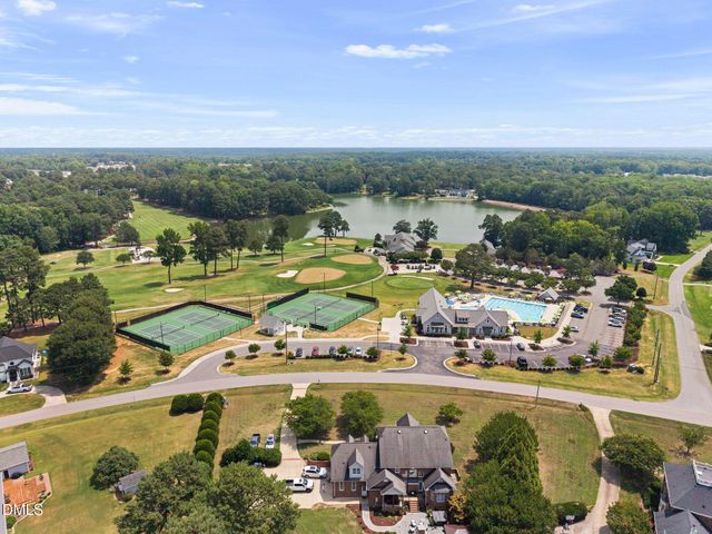6600 Sunset Lake Road, Fuquay Varina, NC 27526