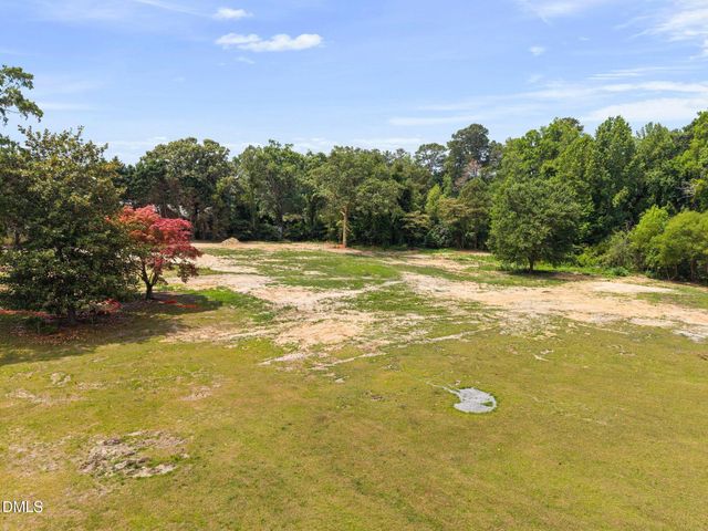 6600 Sunset Lake Road, Fuquay Varina, NC 27526