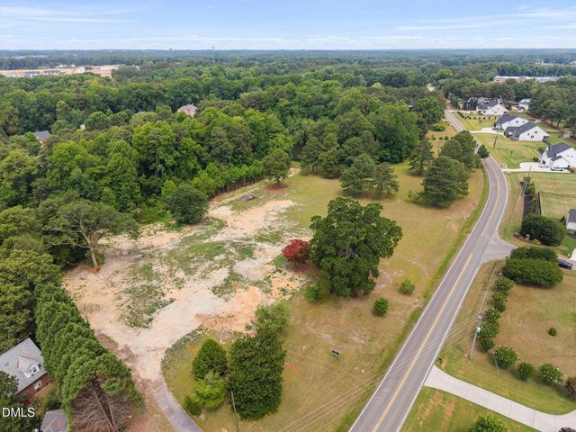 6600 Sunset Lake Road, Fuquay Varina, NC 27526