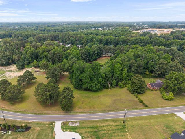 6600 Sunset Lake Road, Fuquay Varina, NC 27526