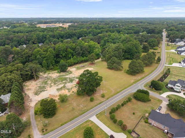 6600 Sunset Lake Road, Fuquay Varina, NC 27526
