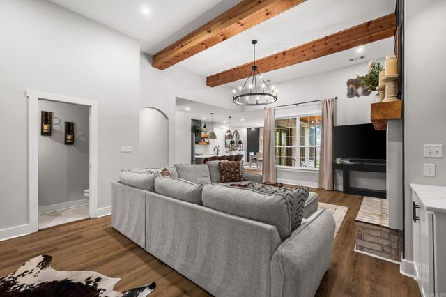 1583 Waterford Drive, Cabot, AR 72023