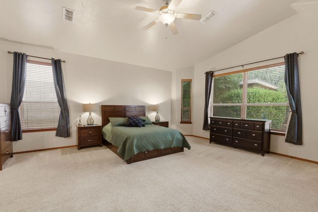 8715 Warm Springs Road NW, Albuquerque, NM 87120