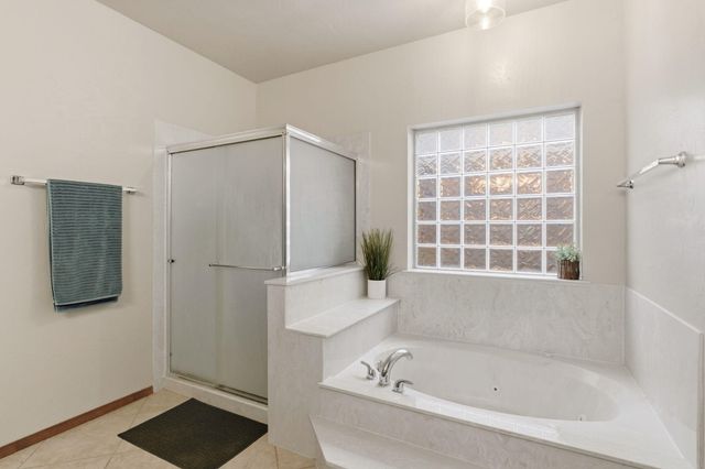 8715 Warm Springs Road NW, Albuquerque, NM 87120
