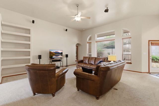 8715 Warm Springs Road NW, Albuquerque, NM 87120