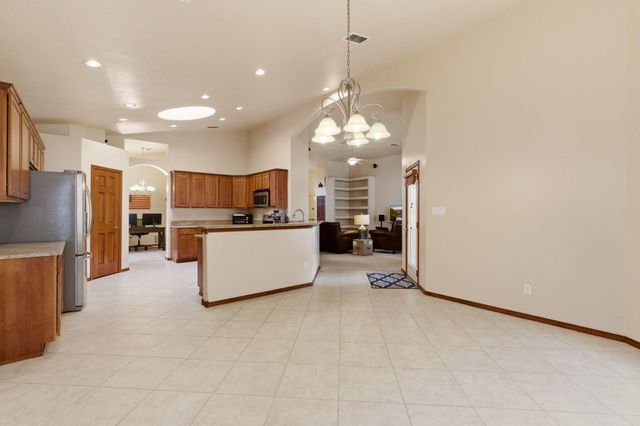 8715 Warm Springs Road NW, Albuquerque, NM 87120