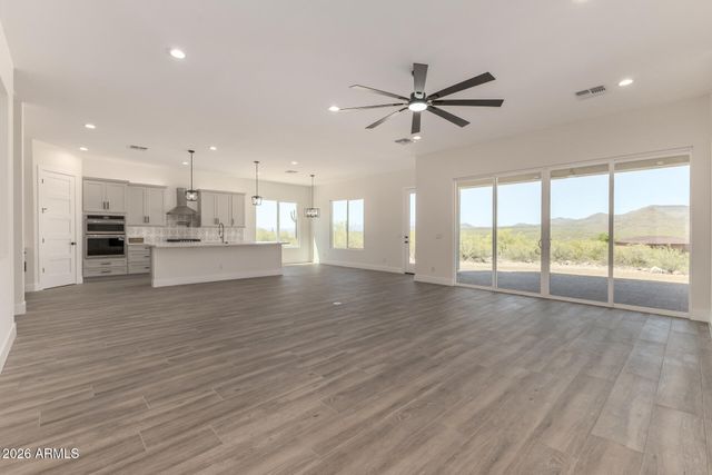 45315 N 18TH Street, New River, AZ 85087