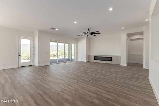 45315 N 18TH Street, New River, AZ 85087