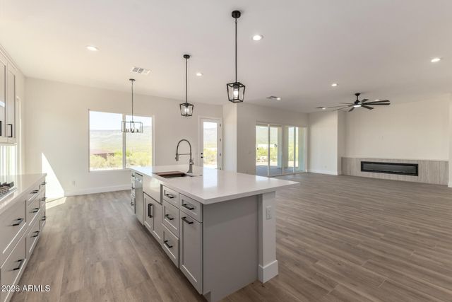 45315 N 18TH Street, New River, AZ 85087