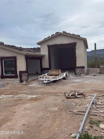 45315 N 18TH Street, New River, AZ 85087