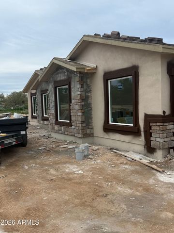 45315 N 18TH Street, New River, AZ 85087