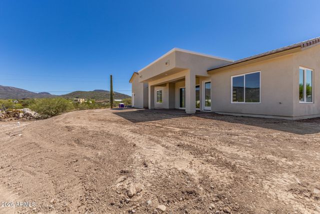 45315 N 18TH Street, New River, AZ 85087