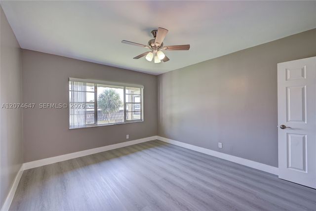 2700 Riverside Dr 303-B, Coral Springs, FL 33065