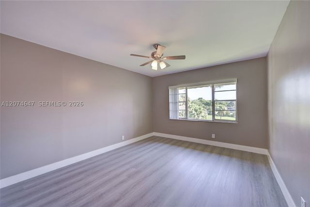 2700 Riverside Dr 303-B, Coral Springs, FL 33065
