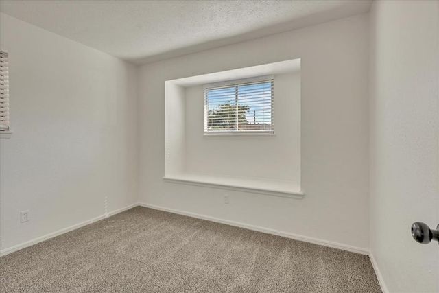 947 SW 4th Place, Moore, OK 73160