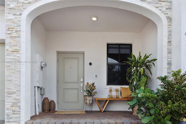 23471 SW 129th Ave, Homestead, FL 33032