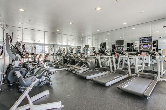 3225 Turtle Creek Boulevard 520, Dallas, TX 75219