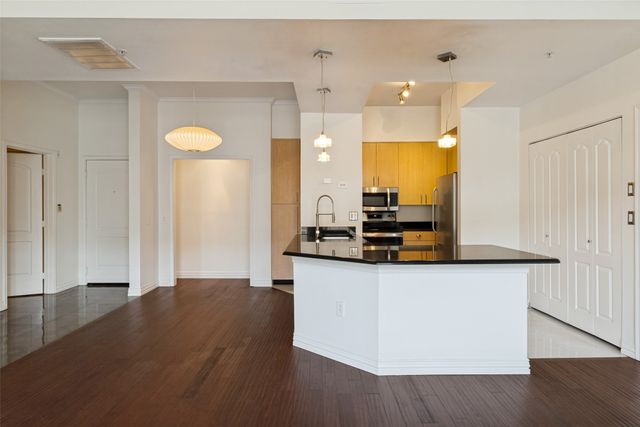 3225 Turtle Creek Boulevard 520, Dallas, TX 75219