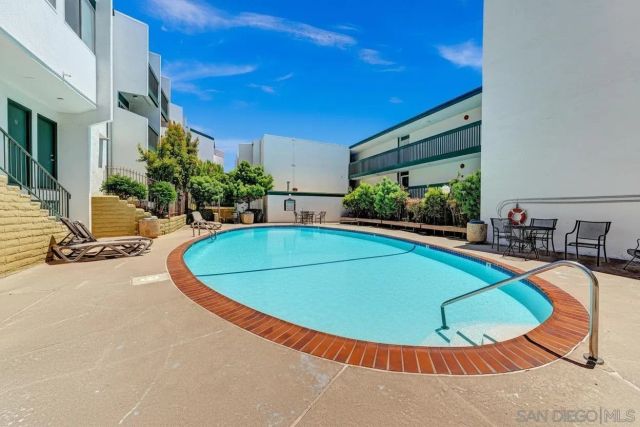 4060 Huerfano Ave 325, San Diego, CA 92117